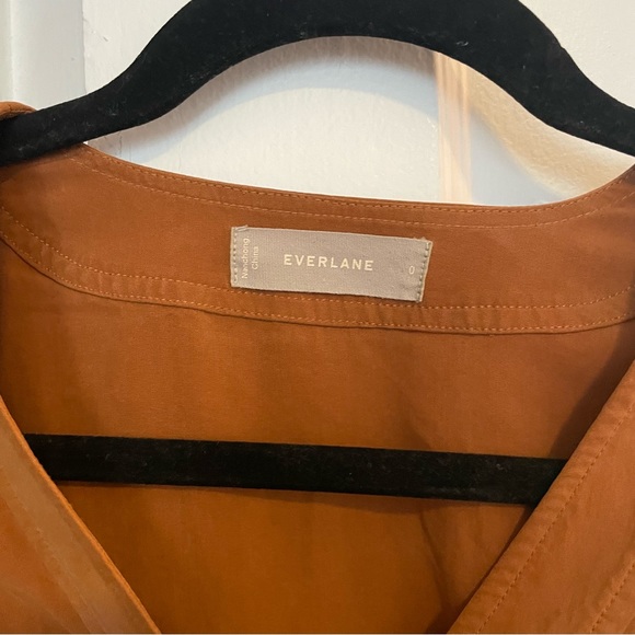 Everlane Washable Silk Wrap Top in Cider - Picture 6 of 8